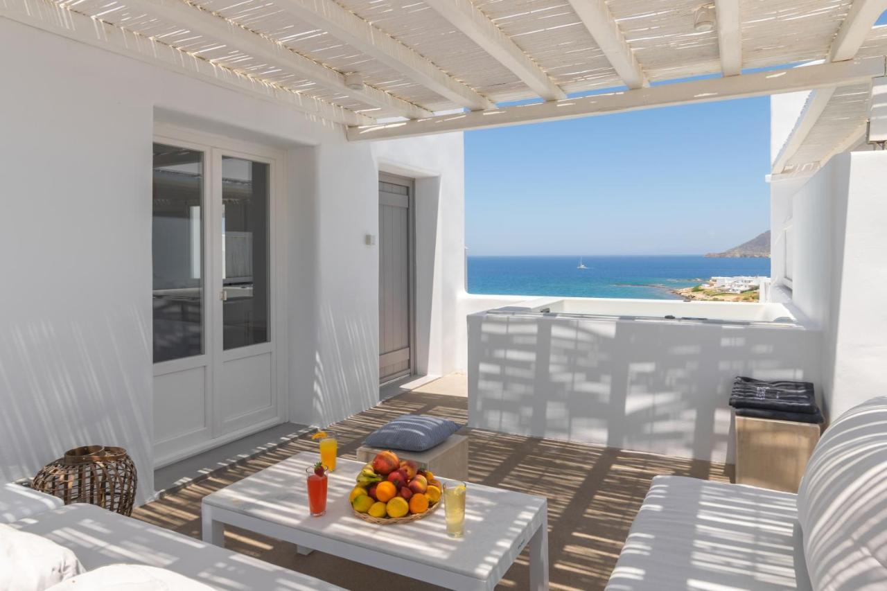 Milos Breeze Boutique Hotel 阿波罗尼亚 外观 照片